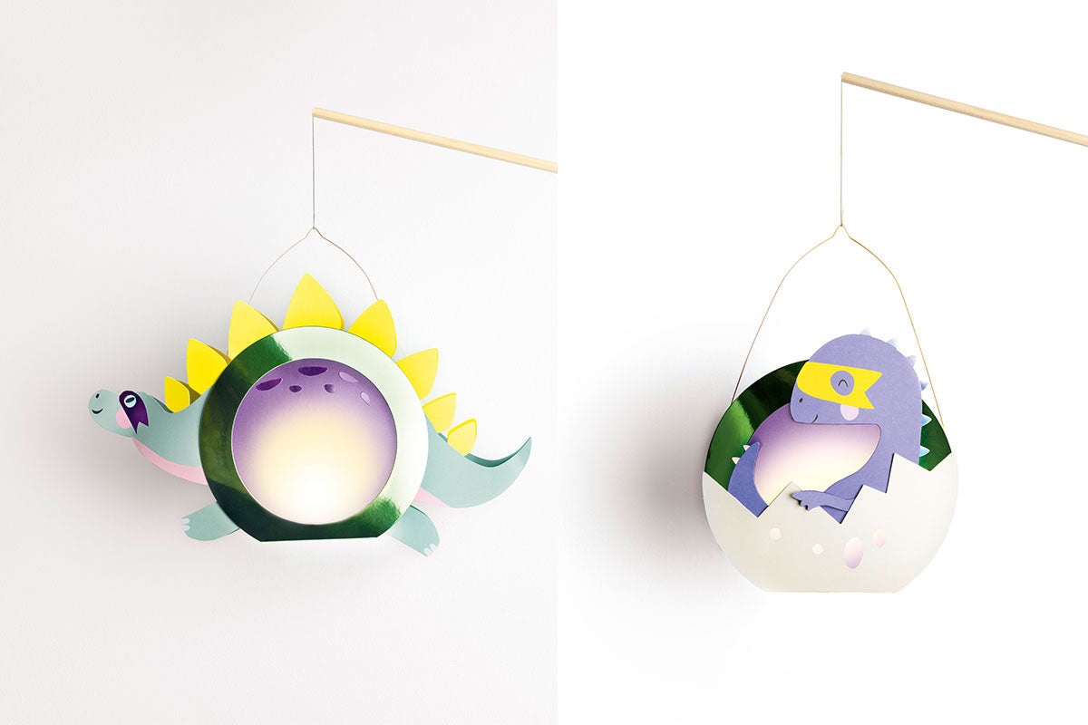 Laternen Bastelset - SUPER DINOS Folia, Max Bringmann KG, Johann-Höllfritsch-Str. 37, 90530 Wendelstein, E-Mail: info@folia.de