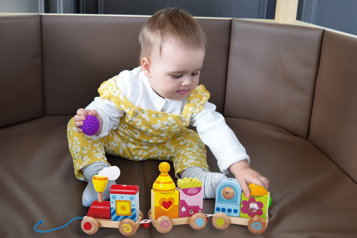 Pull Train Classic World International Holdings Limited, 383 HENNESSY ROAD, 999077 Hongkong