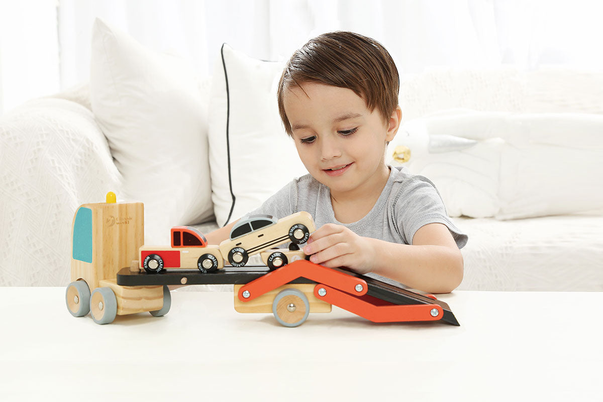 Fahrzeugtransporter Classic World International Holdings Limited, 383 HENNESSY ROAD, 999077 Hongkong