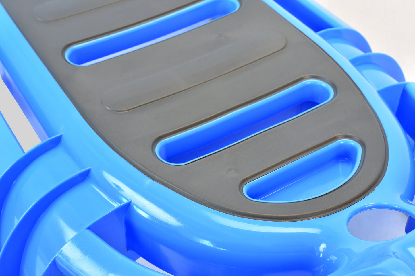 KHW - Snow Tiger - Blau KHW Kunststoff- und Holzverarbeitungswerk GmbH, Alte Lage 1a, 99331 Geratal OT Geschwenda, E-Mail: info(at)khw-geschwenda.de