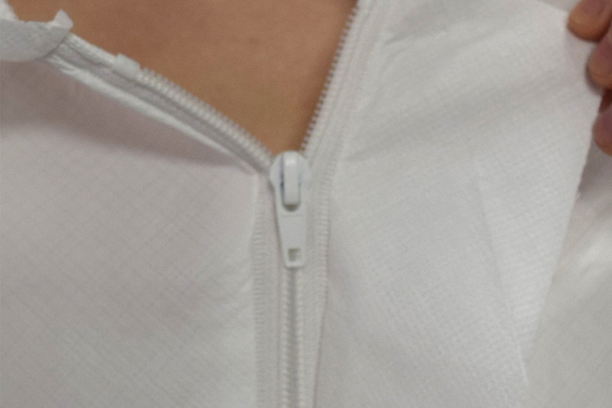 Laborkittel daVinci BLS GmbH, Kopernikusstraße 1, 74670 Forchtenberg; Kontakt: mail@bls.de