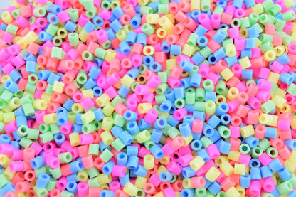 Bügelperlen - Pastellfarben Avantgarde BLS GmbH, Kopernikusstraße 1, 74670 Forchtenberg; Kontakt: mail@bls.de
