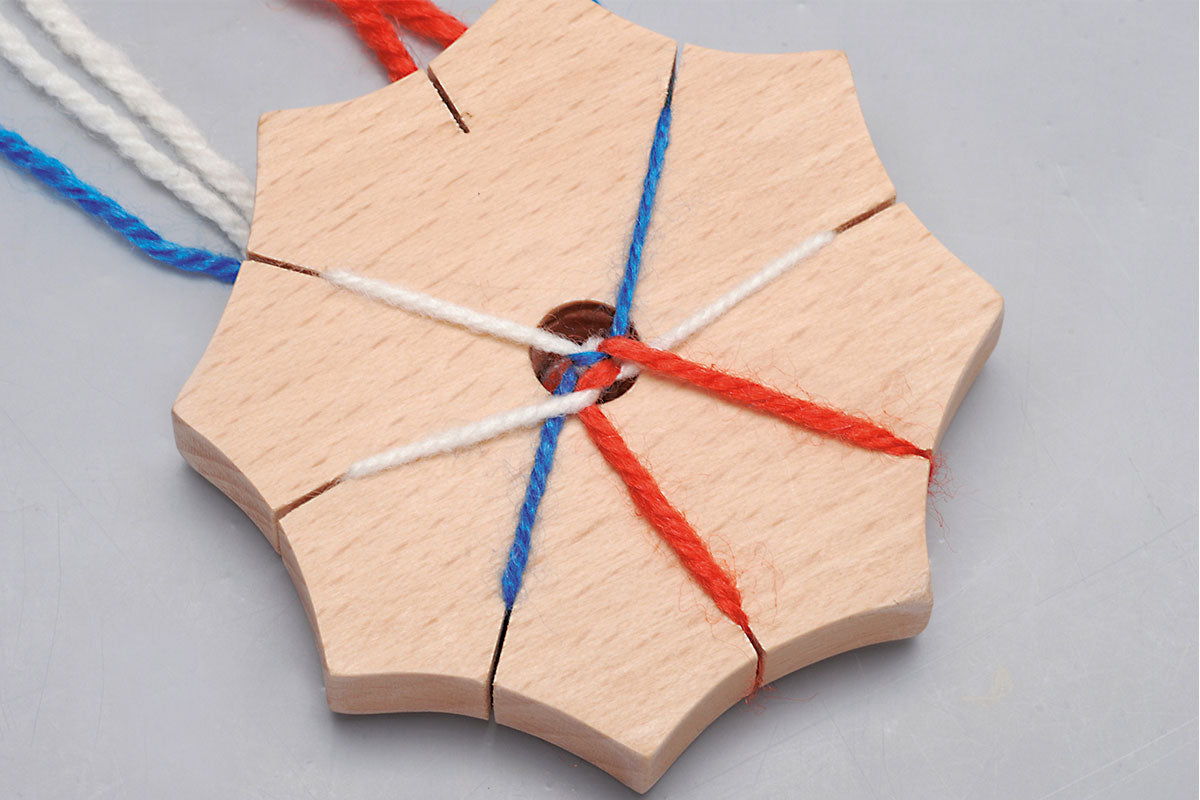 Knüpfstern - einzeln Forchtenberger Puzzle & Spiele BLS GmbH, Kopernikusstraße 1, 74670 Forchtenberg; Kontakt: mail@bls.de