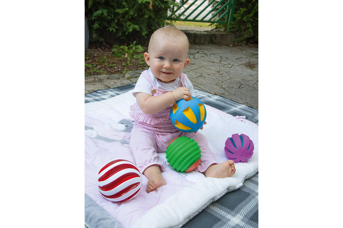 Baby Ball - Set 4 Ballos® BLS GmbH, Kopernikusstraße 1, 74670 Forchtenberg; Kontakt: mail@bls.de