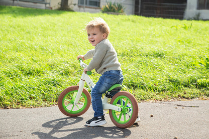 vélo d'équilibre d'été