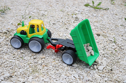 GOWI - Tracteur avec remorque 