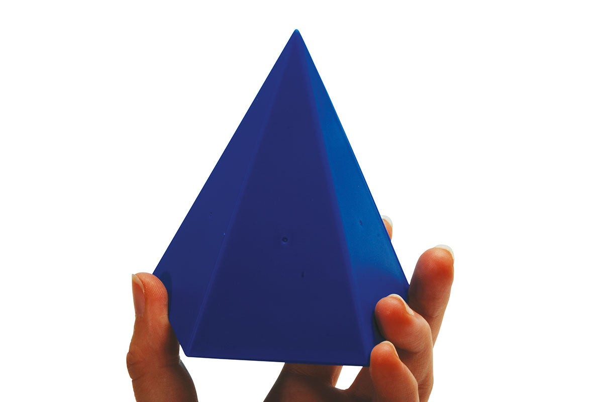 Geometrische Körper mit Abwicklung Forchtenberger Puzzle & Spiele BLS GmbH, Kopernikusstraße 1, 74670 Forchtenberg; Kontakt: mail@bls.de