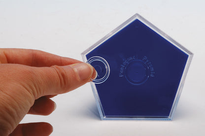 Geometrische Körper mit Abwicklung Forchtenberger Puzzle & Spiele BLS GmbH, Kopernikusstraße 1, 74670 Forchtenberg; Kontakt: mail@bls.de