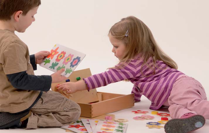 Florist Einstein Forchtenberger Puzzle & Spiele BLS GmbH, Kopernikusstraße 1, 74670 Forchtenberg; Kontakt: mail@bls.de