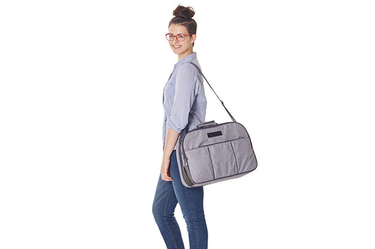 Tragbares Reise-Babybett DesignPlüsch BLS GmbH, Kopernikusstraße 1, 74670 Forchtenberg; Kontakt: mail@bls.de