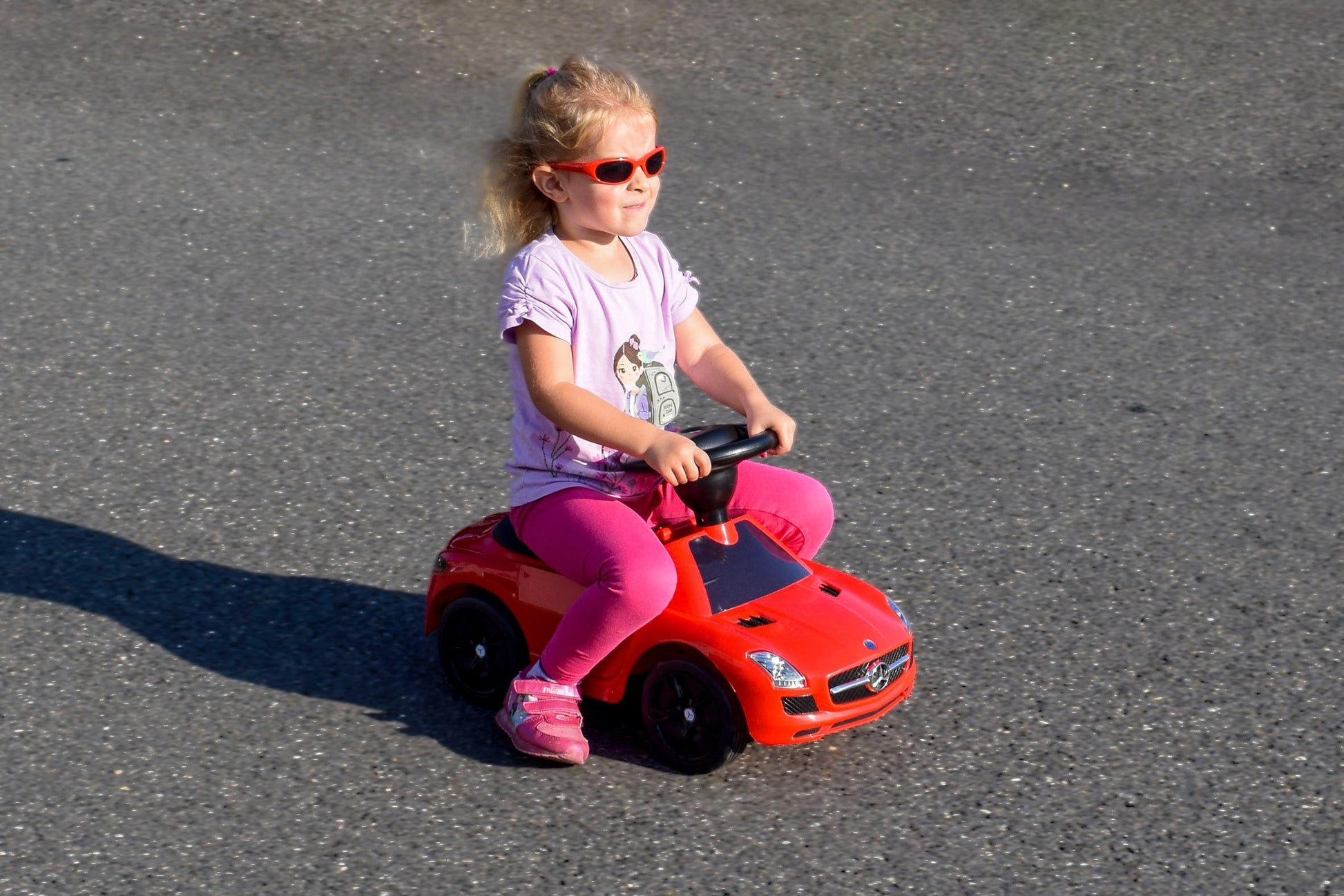 Mercedes Benz - Rutschauto SommerMobil BLS GmbH, Kopernikusstraße 1, 74670 Forchtenberg; Kontakt: mail@bls.de