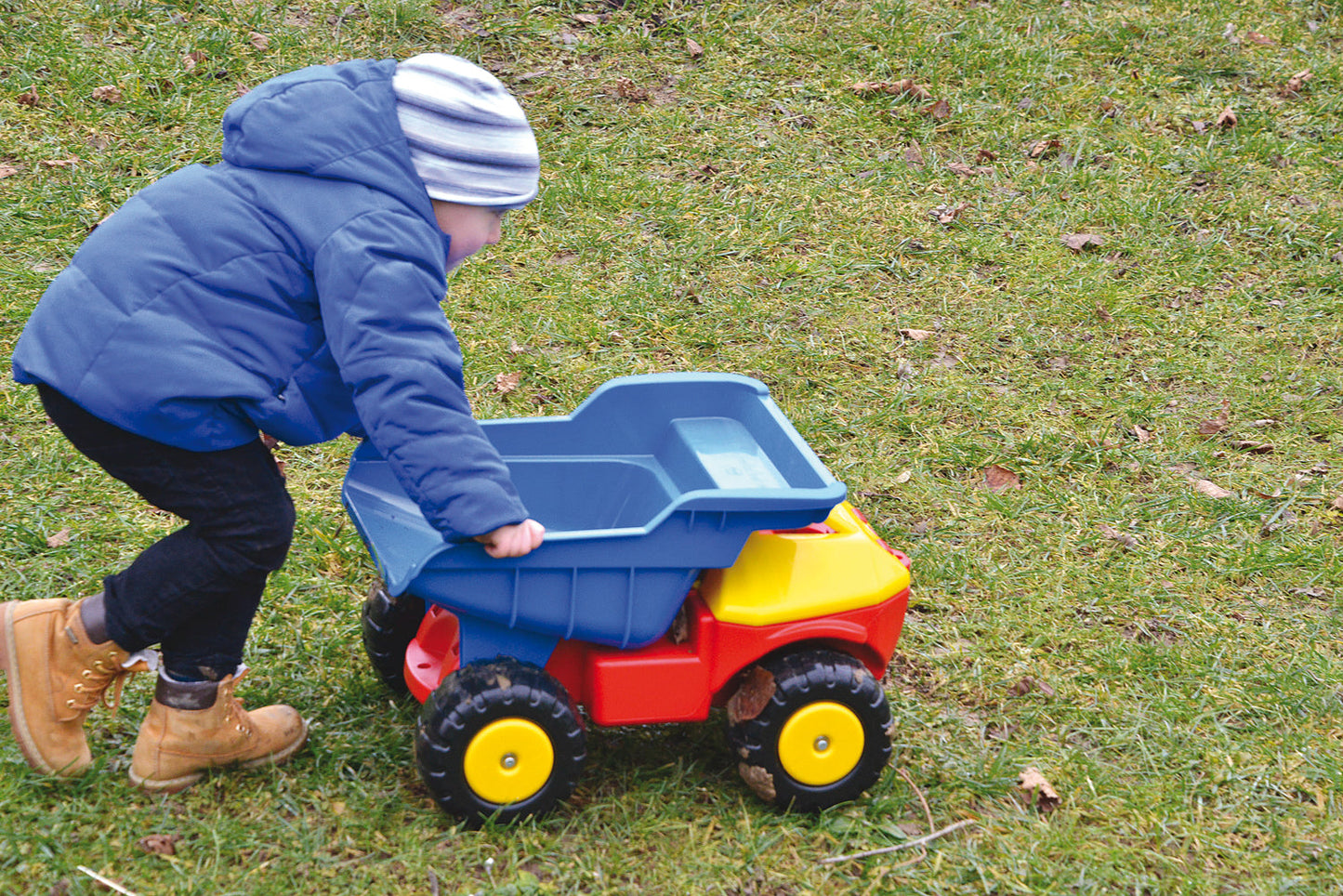 GOWI - Giant Truck XXL GOWI® GOWI GmbH, Wertheimweg 12, 8630 Mariazell, Österreich; office@gowi.at