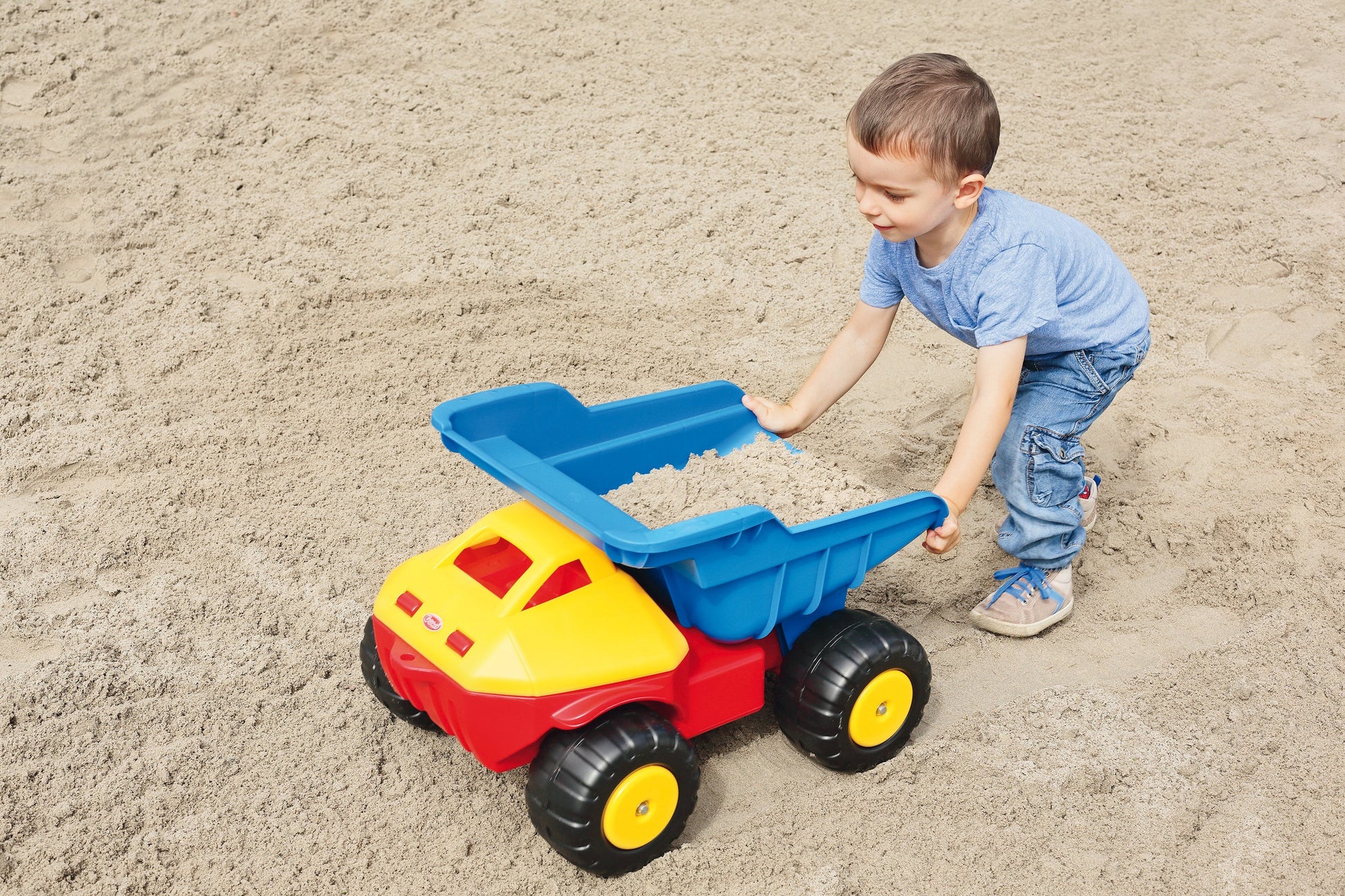 GOWI - Giant Truck XXL GOWI® GOWI GmbH, Wertheimweg 12, 8630 Mariazell, Österreich; office@gowi.at