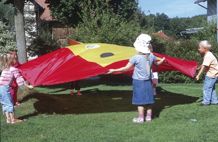 Käse Schirm SportFit, BLS GmbH, Kopernikusstraße 1, 74670 Forchtenberg, mail@bls.net