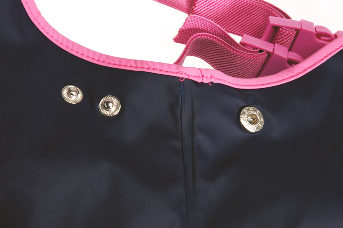 Matschhose CHiLA GmbH ...einfach gutes Spielzeug! Kopernikusstraße 1, 74670 Forchtenberg, E-Mail: info@chila.de